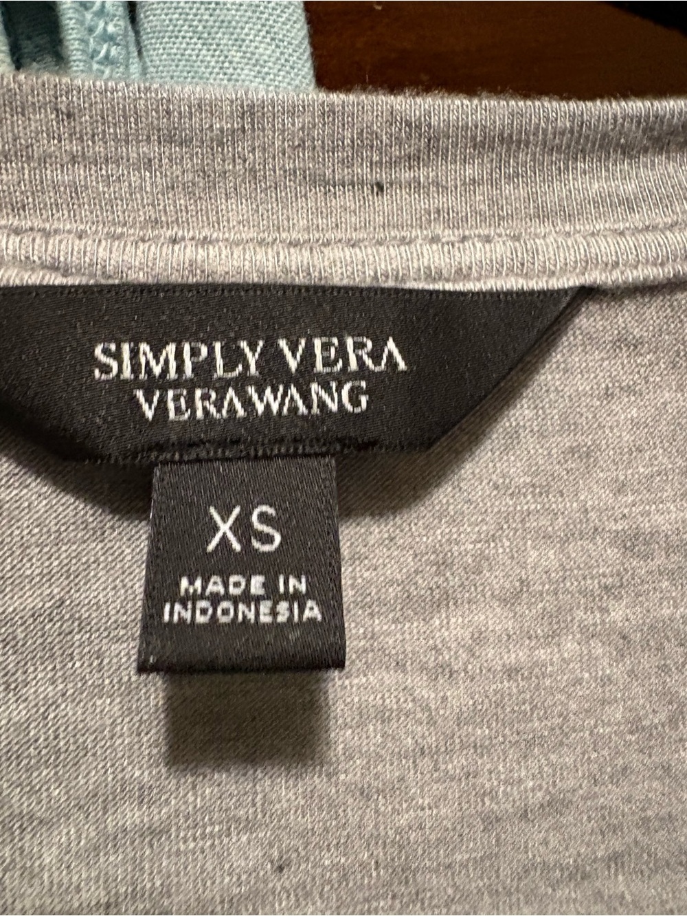 Simply Vera Vera Wang Gray Short Sleeve Tee